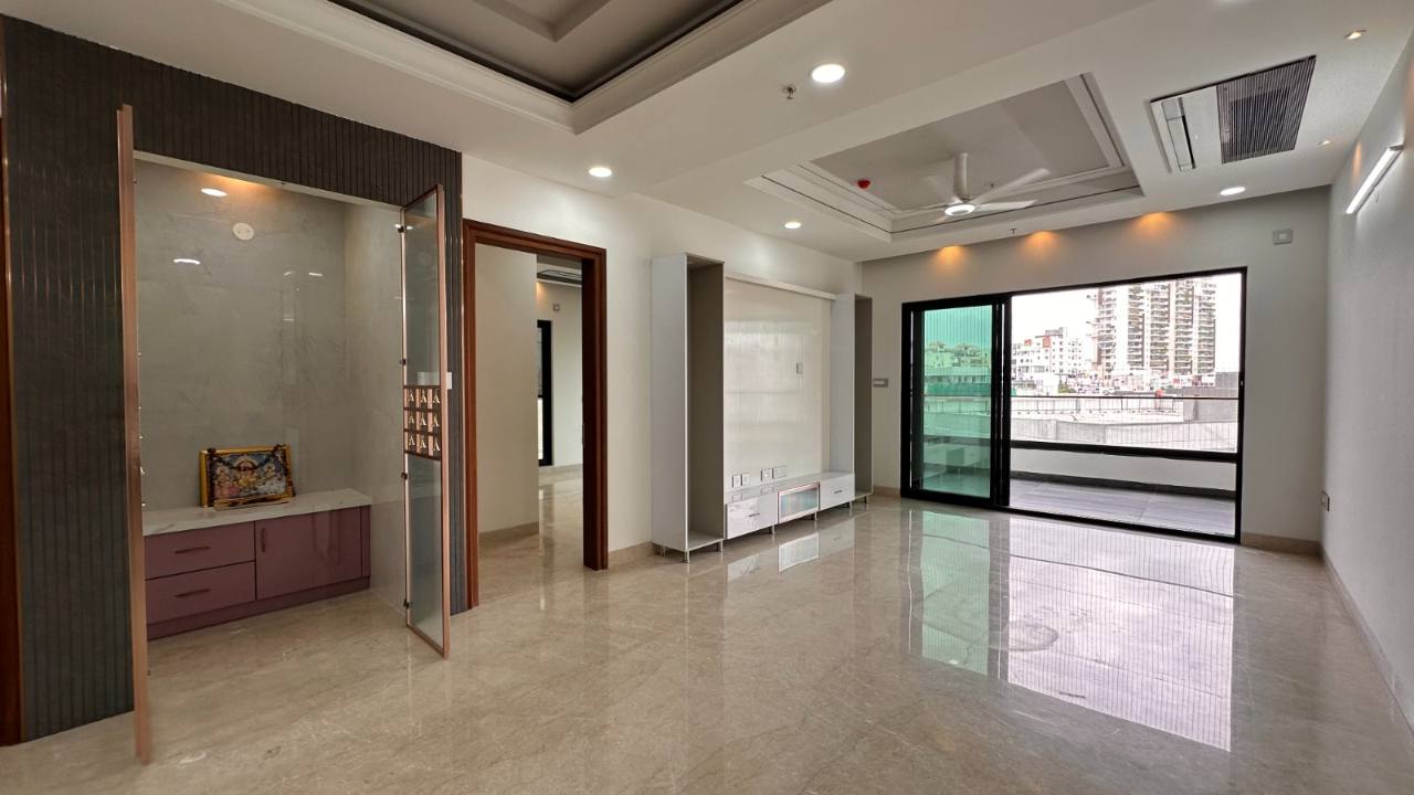 3 BHK Semi-furnished Apartment in Aparna One, Shaikpet, Hyderabad
