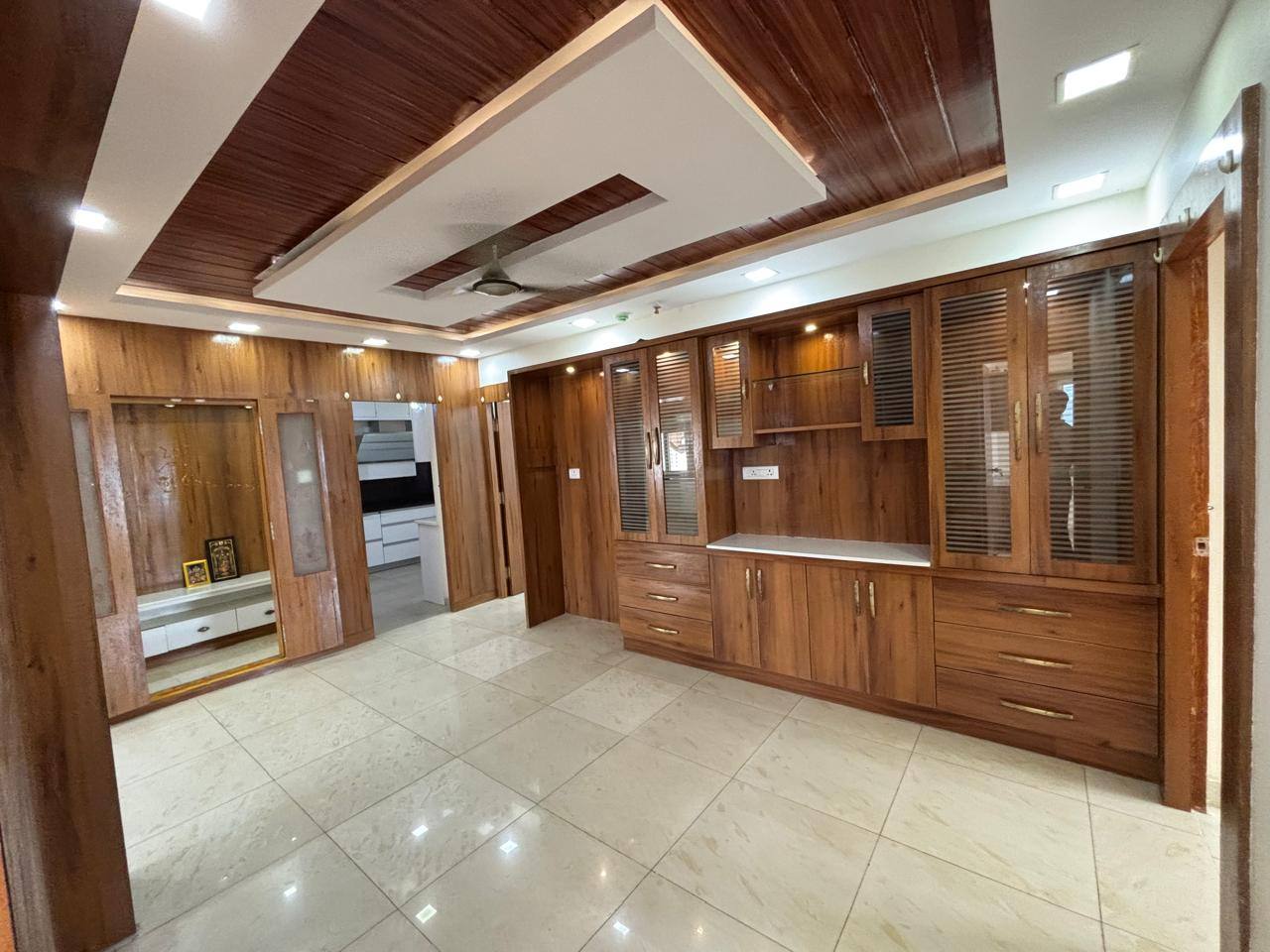 3 BHK Semi-furnished Apartment in 7 Hills Apartments, Narsingi, Hyderabad — photo 3