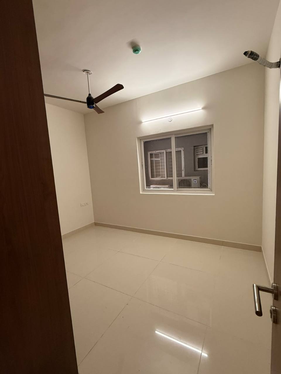 2.5 BHK Semi-furnished Apartment in Prestige Tranquil, Kokapet, Hyderabad — photo 3
