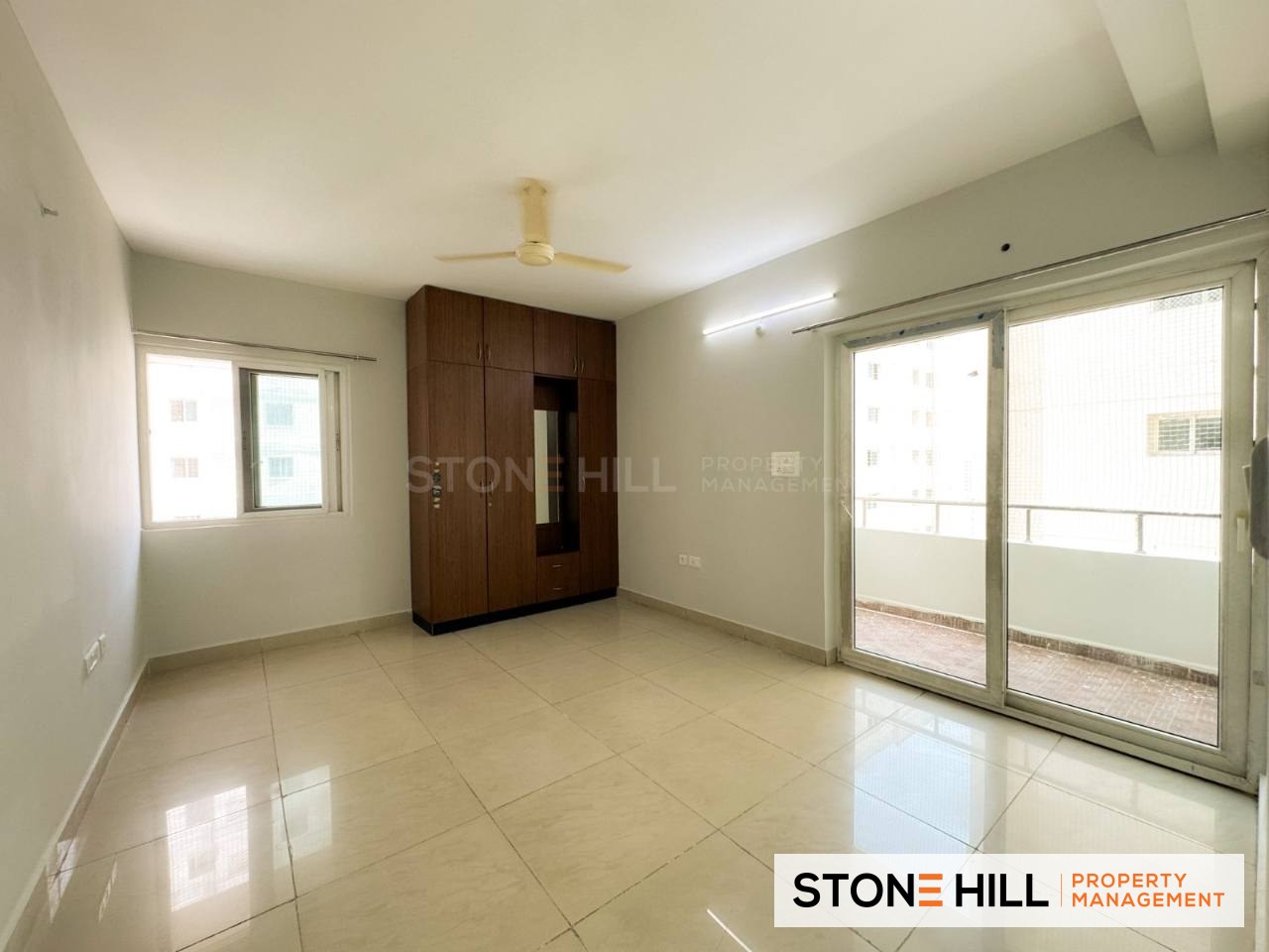 4 BHK Apartment for Rent in 7 Hills Apartments, Narsingi, Hyderabad — photo 2