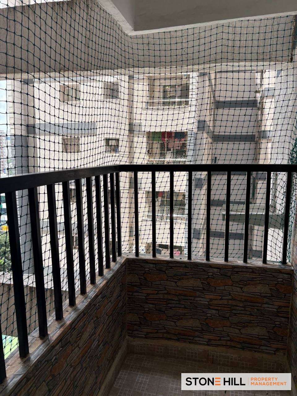 3 BHK Apartment for Sale in 7 Hills Apartments, Narsingi, Hyderabad — photo 3